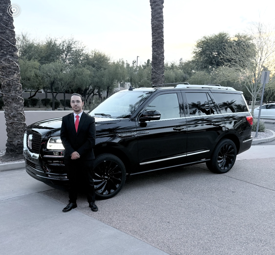 Chauffeur with Lincoln Navigator